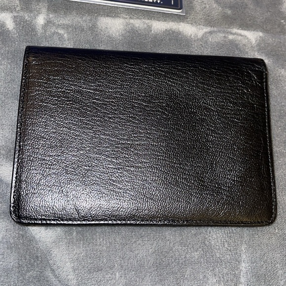 Preloved Chanel bifold wallet pristine condition black with gold CC logo - Picture 12 of 12